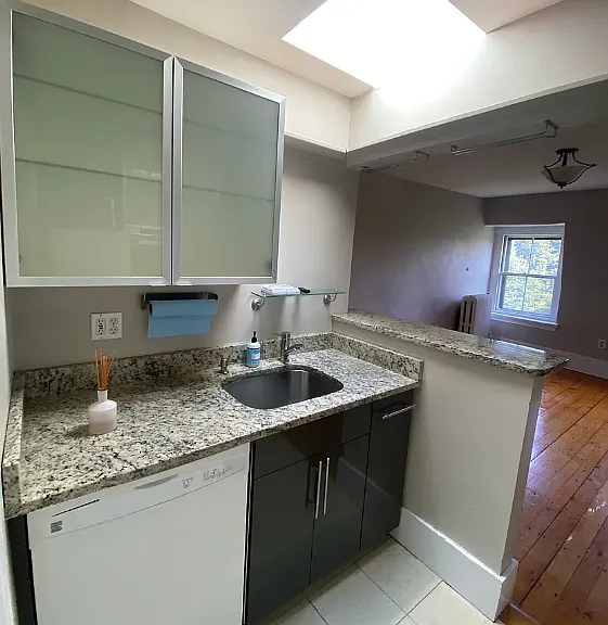 39 Monument Sq #3B — Photo 16