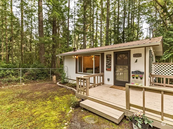 8719 Eckenstam-Johnson Road, Anderson Island, WA 98303