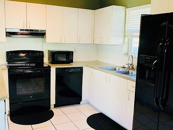 5th image of 7505 SW 108th Ave #0