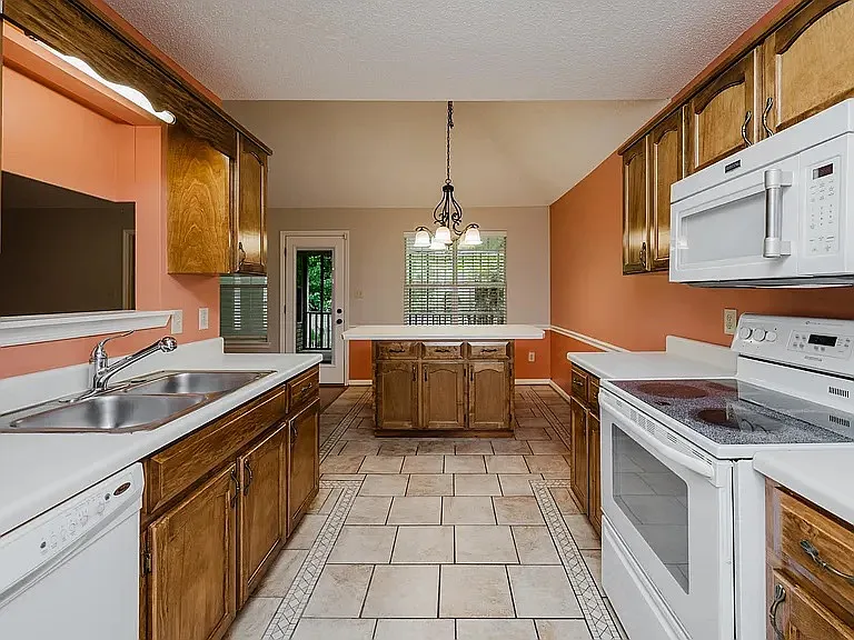4262 Pebble Garden Way — Photo 2