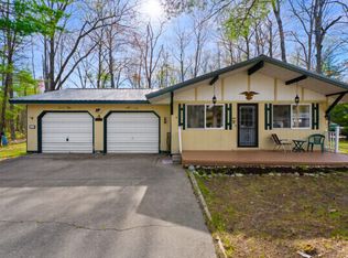 1570 E College Dr, Lewiston, MI 49756