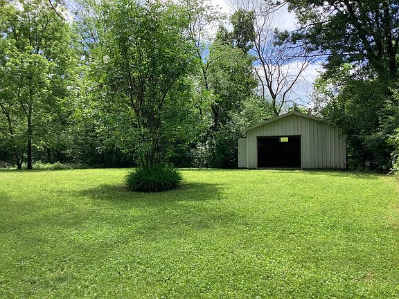 5th image of 26665 W Sycamore Rd