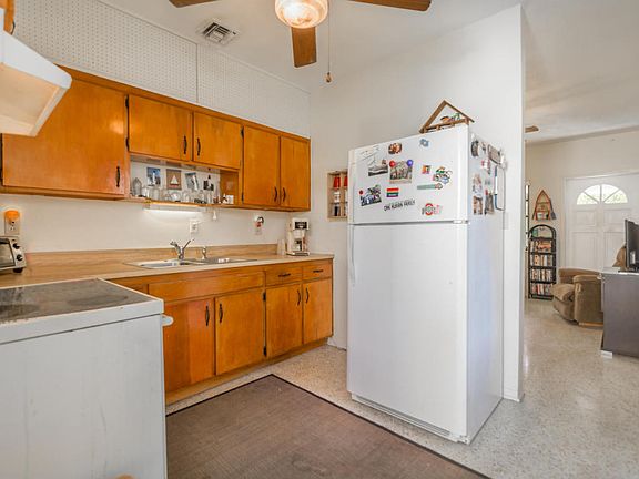 5th image of 2229 Seidenberg Ave #1&2