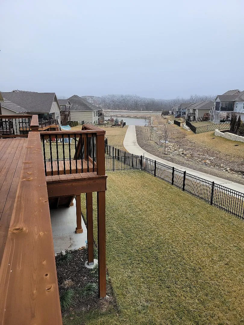 5 bed, 3218 sqft, $5,000 — Photo 2