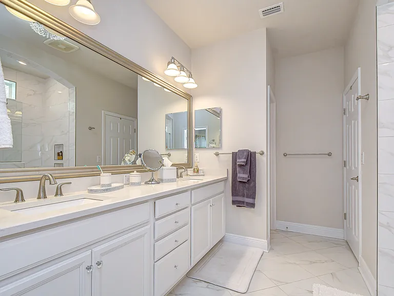 15371 Caravan Ave — Photo 22