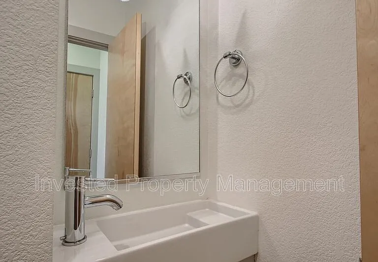 2332 Decatur St #3 — Photo 9