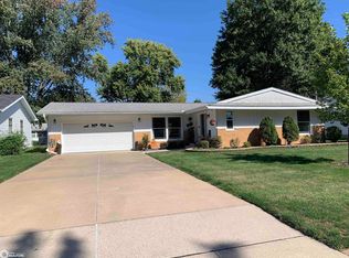 2824 Bock St, Burlington, IA