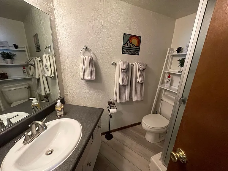 286 Old Mammoth Rd #83 — Photo 20