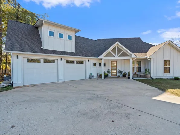 131 Cords Brg, Milledgeville, GA 31061