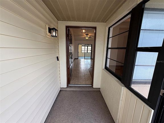 4th image of 15120 SW 35TH CIRCLE