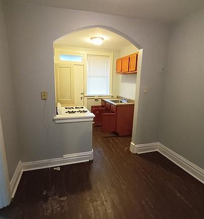 2nd image of 5004 Virginia Ave