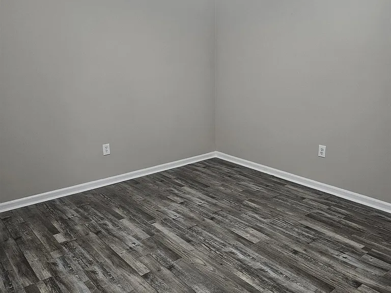 3896 Ajanders Dr — Photo 3