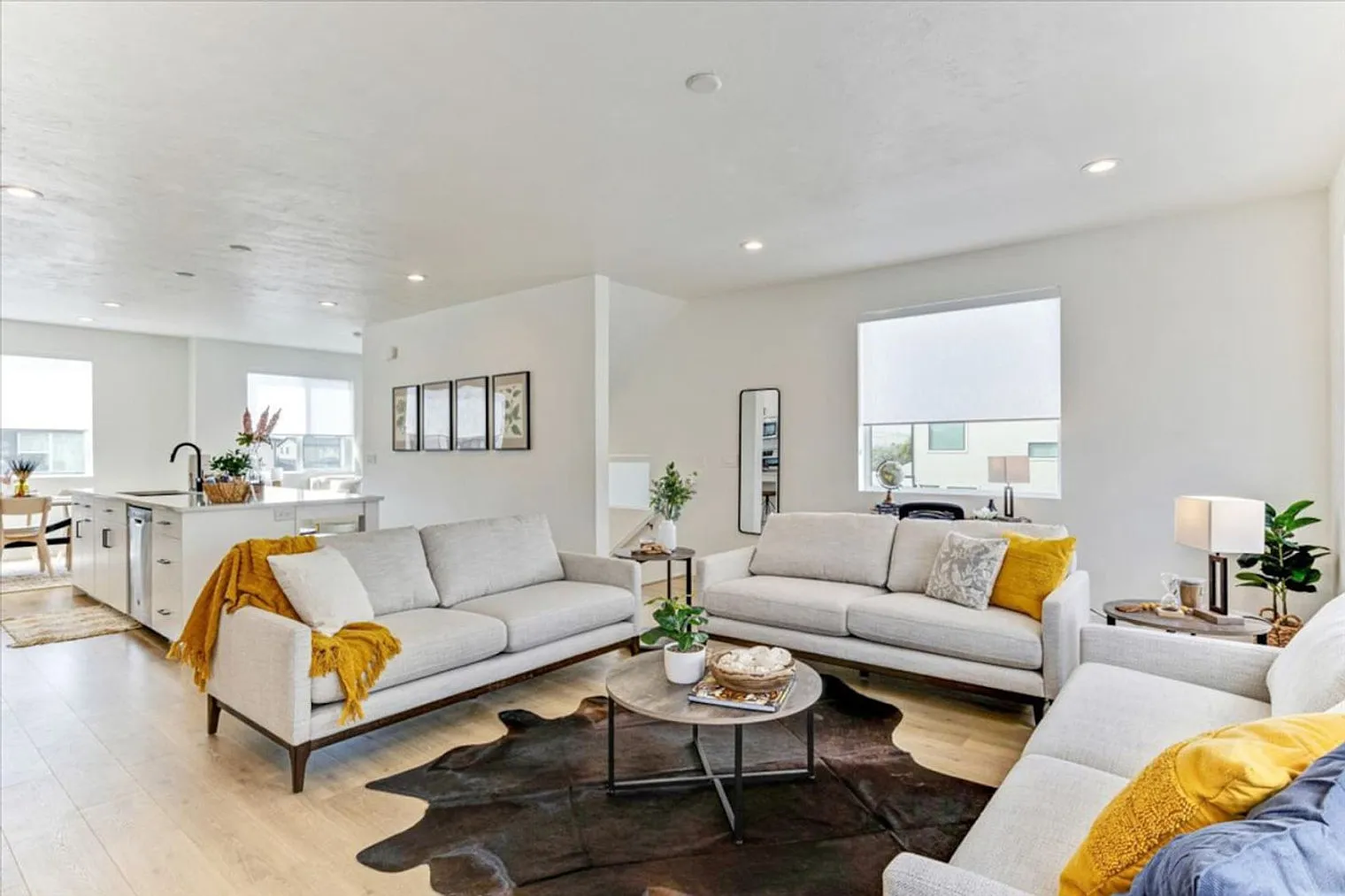 4 bed, 3.0 bath, 1991 sqft, $4,615 — Photo 2