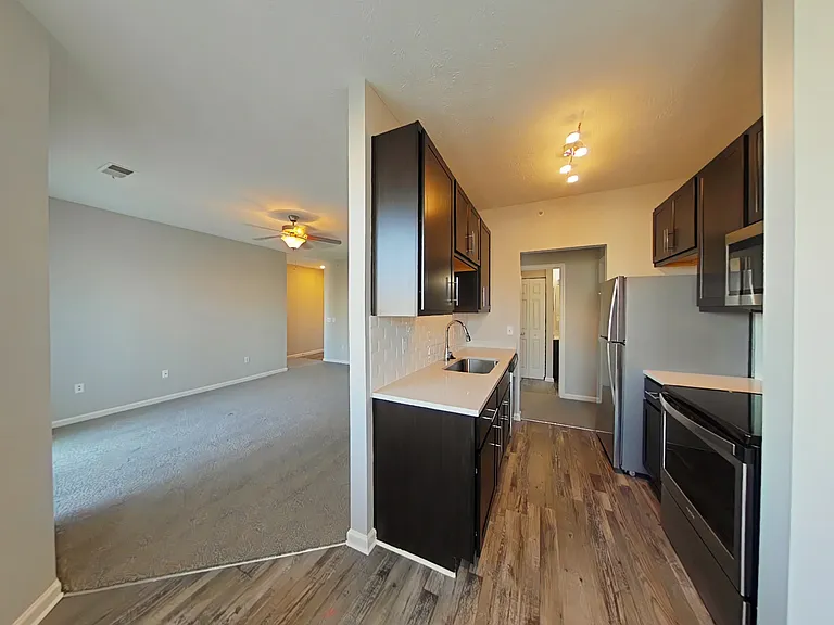 Landings At Beckett Ridge — Photo 51