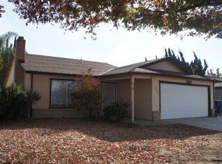 712 Walnut Ave, Patterson, CA 95363