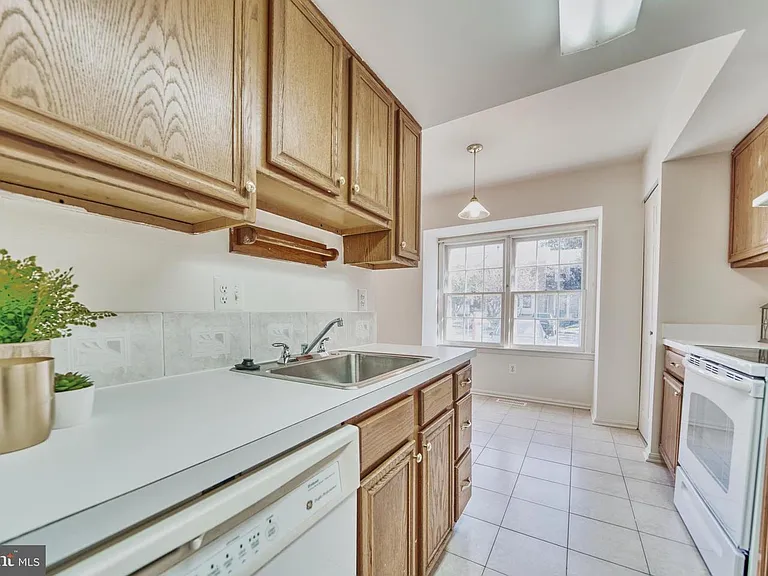 4936 McFarland Dr — Photo 14