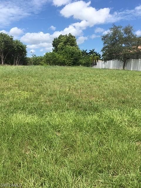 2nd image of 5228 SW 18th Ave
