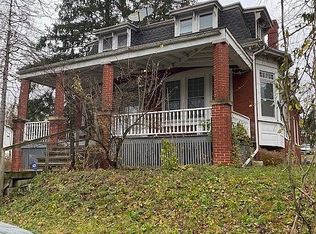 1411 Montgomery St, Reading, PA 19601