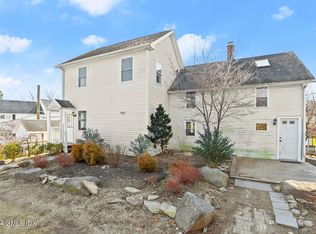 71 Old Field Point Rd, Greenwich, CT 06830