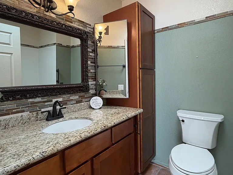 5213 N Tigua Dr — Photo 9
