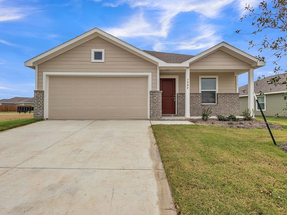 1st image of 7904 Thornton Dr