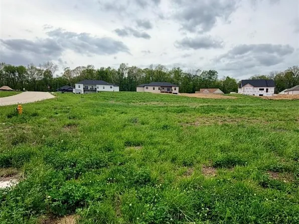 204 Summerfield Way, Cape Girardeau, MO 63701