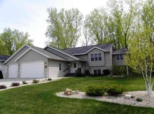 163 Waterford Cir, Winona, MN 55987