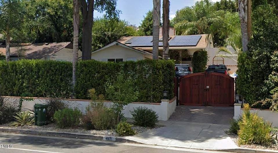 1st image of 4971 Canoga Ave