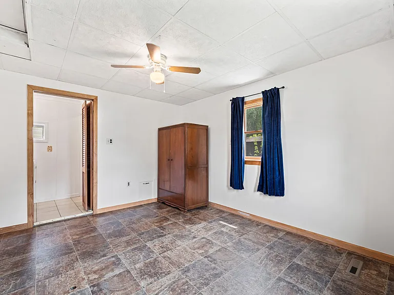 324 Ogden Station Rd — Photo 18
