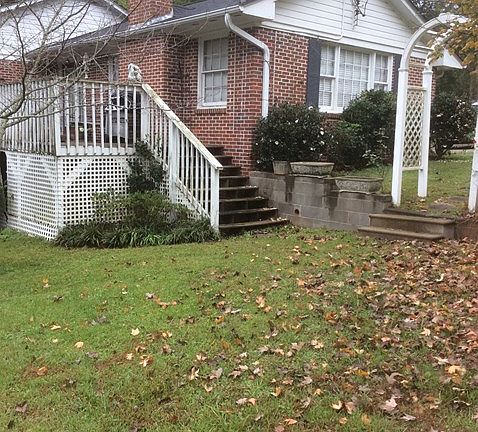 4th image of 206 Crestview Dr