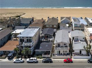 915 W Balboa Blvd APT A, Newport Beach, CA 92661