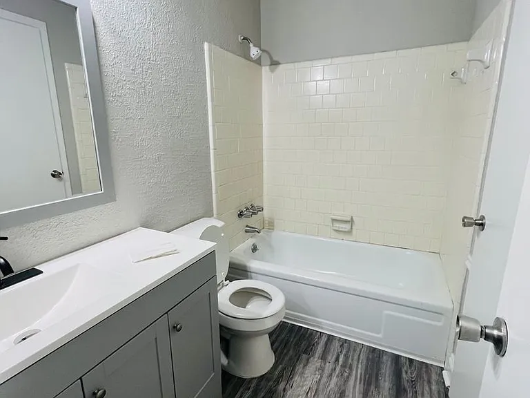 908 Spanish Oak Dr — Photo 7