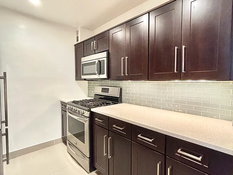 The Chalet Apartments — Photo 30