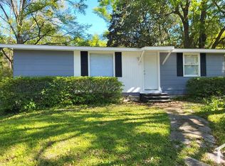 1571 Greenlawn Dr, Mobile, AL 36605