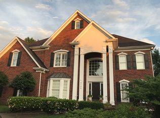 9109 Kalanchoe Dr, Matthews, NC 28105