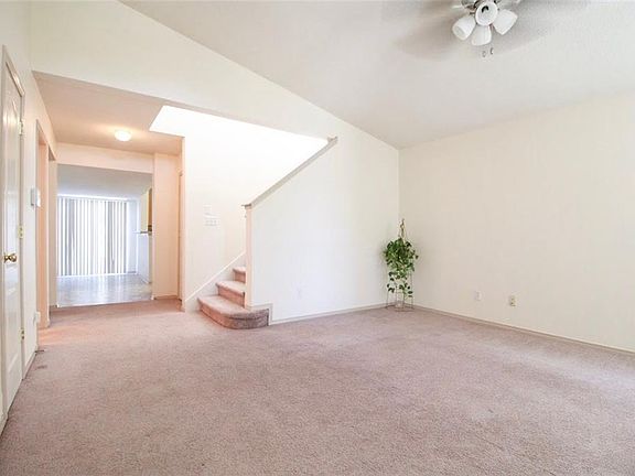 4th image of 10228 Valle Rubio Dr
