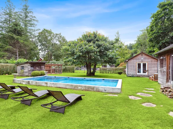 943 Springs Fireplace Rd, East Hampton, NY 11937