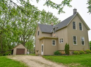 757 Shady Ln, Grafton, WI 53024