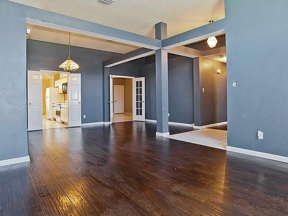 5th image of 1206 White Dr