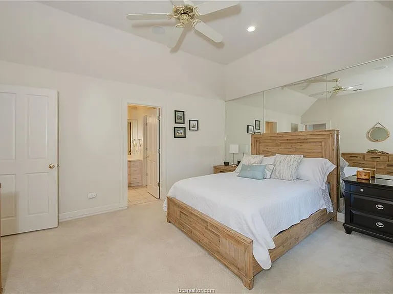 4776 Stonebriar Cir — Photo 40