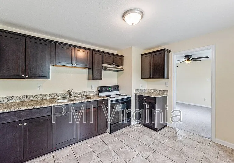 68 Carver Cir — Photo 10