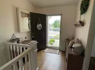 36 Bazler Ln, South Bloomfield, OH 43103