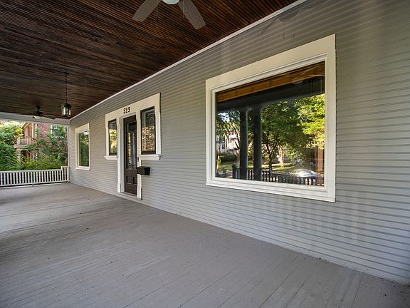 2nd image of 529 N Oak Park Ave