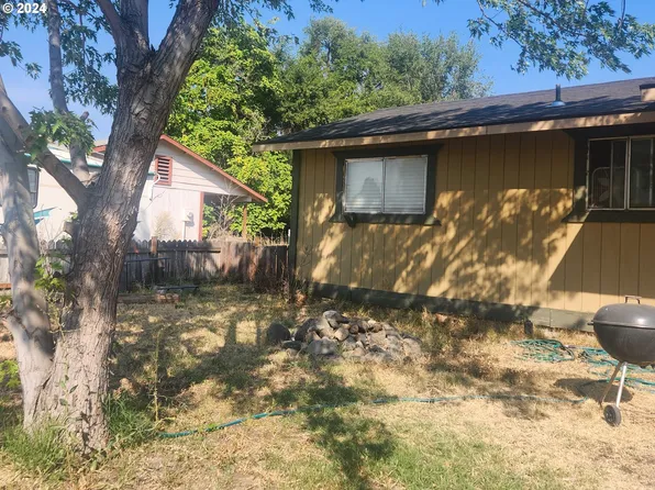 404 SW Kinkade Rd, Boardman, OR 97818