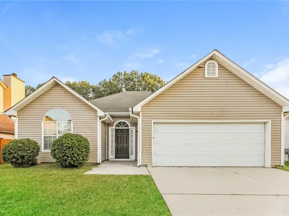 1347 Isleworth Cir, Atlanta, GA 30349