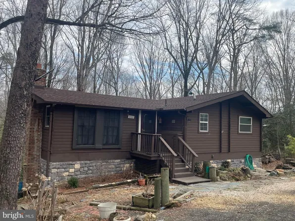 8480 Chesley Dr, Lusby, MD 20657