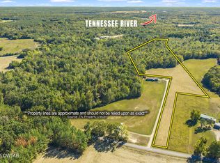 207 Presley Ridge Rd, Scotts Hill, TN 38374