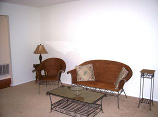 6929 Rollingridge Dr, Charlotte, NC 28211