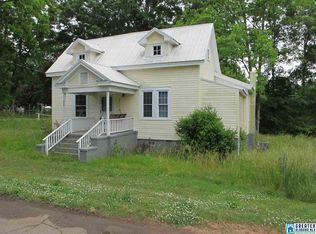 303 3rd Ave SW, Wedowee, AL 36278