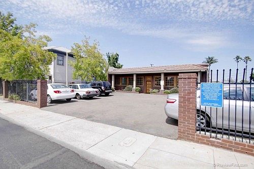 1st image of 8340 Allison Ave